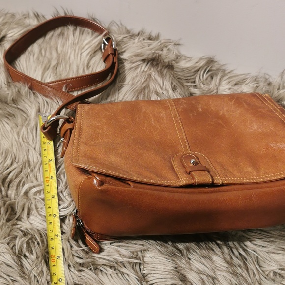 Giani Bernini Cognac Smooth Leather Fold Over Flap Shoulder Bag - Picture 10 of 10